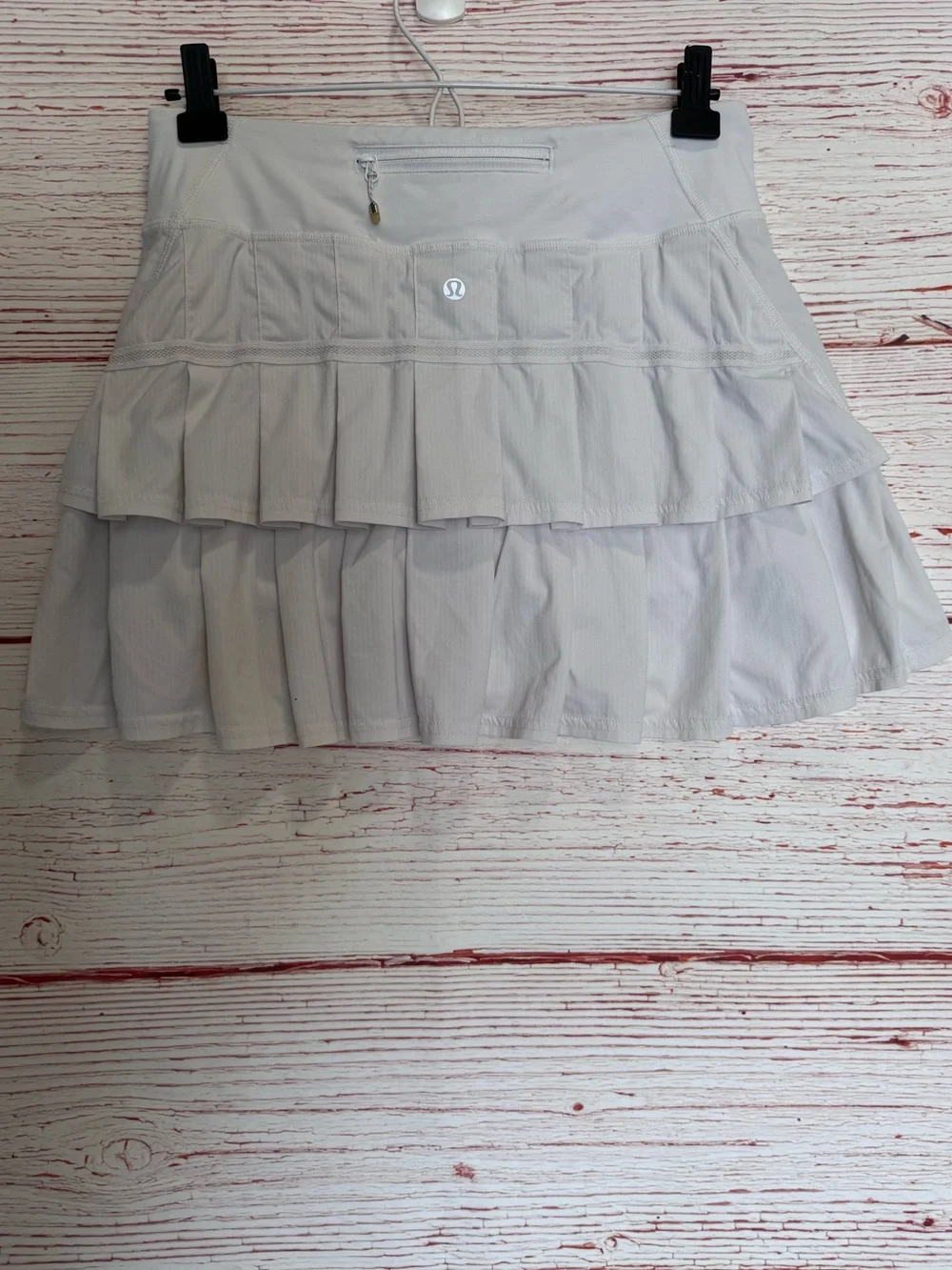 Lululemon Run: Pace Setter Skirt in White Sz 4 Tall
